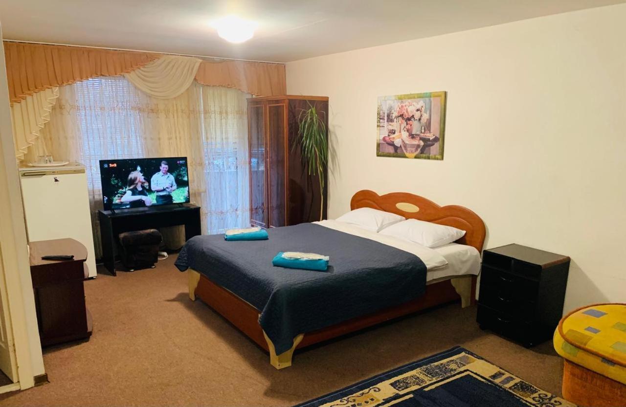 Mini Hotel Vesna Dnipro Exterior foto
